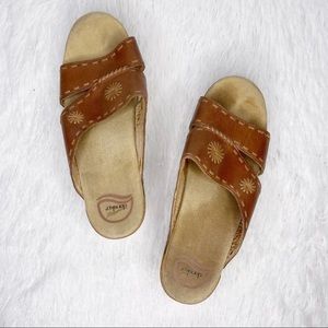 DANSKO / Sunny brown leather platform sandals / 41 US 9/9.5